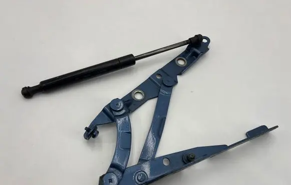 Jaguar XK8 - XKR Tailgate/trunk/boot hinge GJA3800BB