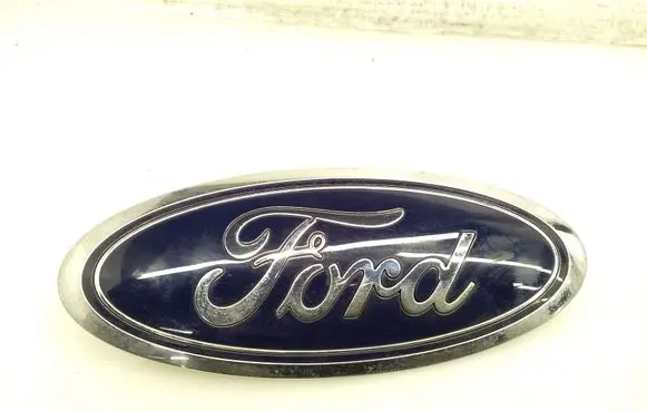 Ford Focus Manufacturer badge logo/emblem 