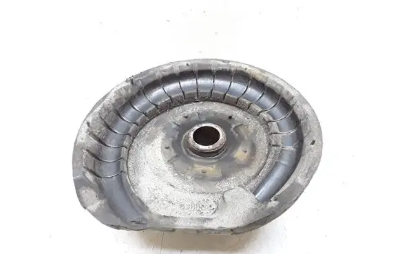 Volvo XC90 Front coil spring rubber mount 
