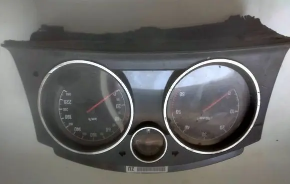 Opel Zafira B Speedometer (instrument cluster) 13225981 SW6607