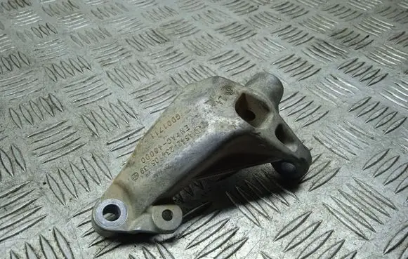 Mercedes-Benz GLE (W166 - C292) Engine mounting bracket A6422340539