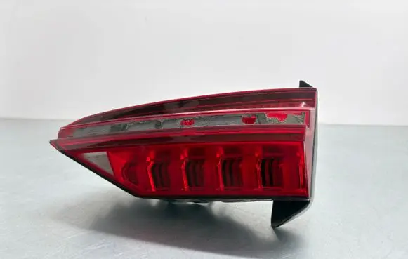 Audi A6 S6 C8 4K Tailgate rear/tail lights 4K5945094C