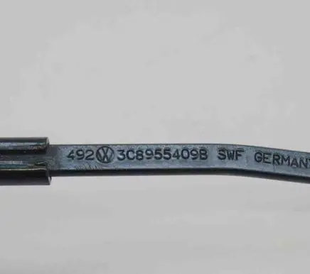 Volkswagen PASSAT CC Windshield/front glass wiper blade 3C8955409B