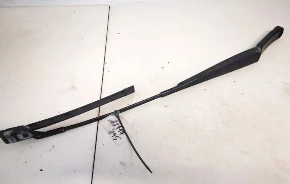 Volkswagen PASSAT B6 Front wiper blade arm 3c1955410b