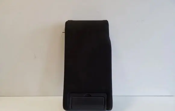 Toyota Avensis T250 Rear seat armrest 