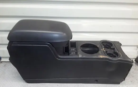 Mitsubishi Endeavor Armrest 