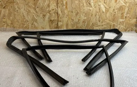 BMW 5 E39 Rear door trim (molding)