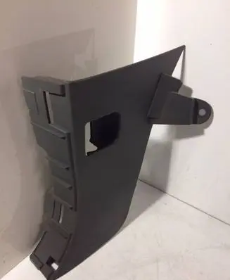 Subaru Tribeca Foot area side trim 