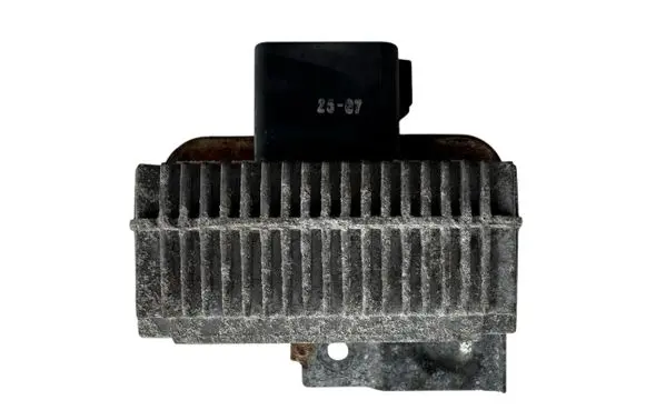 Suzuki SX4 Glow plug pre-heat relay 55354141 51299018A