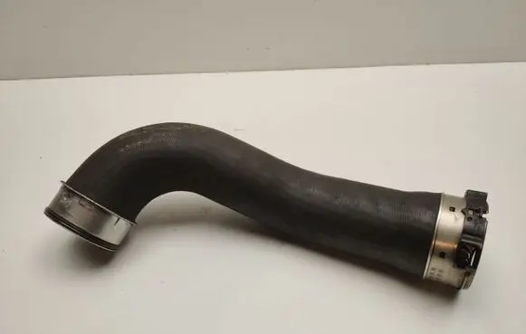 Mercedes-Benz ML W166 Intercooler hose/pipe A1665280182