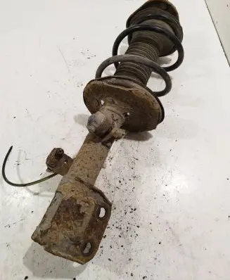 Toyota Avensis T250 Front shock absorber with coil spring