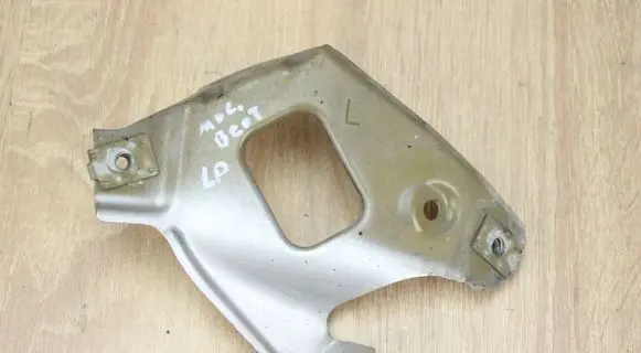 Chevrolet Orlando Fender mounting bracket