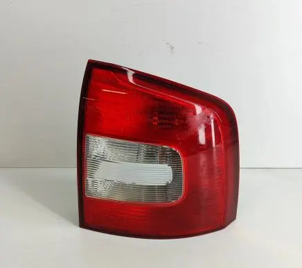 Skoda Octavia Mk2 (1Z) Rear/tail lights 1Z9945112A