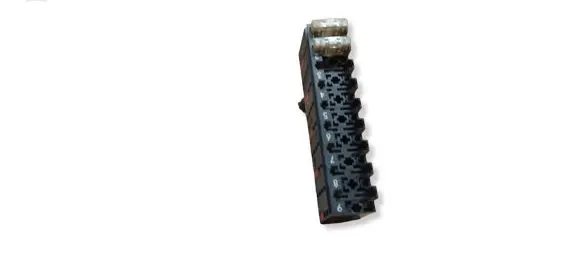 Mercedes-Benz Vito Viano W447 Fuse module 0025450801