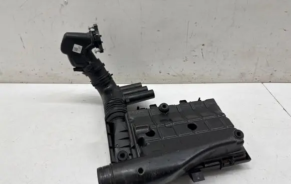 Air filter box