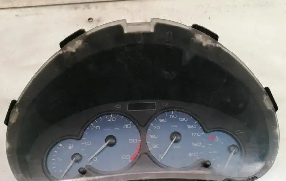 Citroen Berlingo Speedometer (instrument cluster) 9656801980