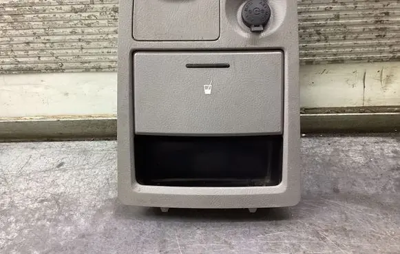 KIA Sorento Cup holder back 846553E000