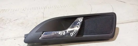 Skoda Octavia Mk2 (1Z) Rear door interior handle 1Z0837247 1Z0035411B