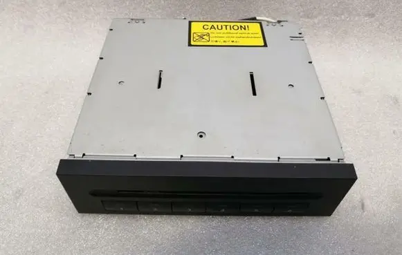 Mercedes-Benz CLS AMG C219 CD/DVD changer A2118703889