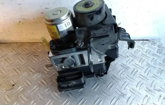 Lexus IS III XE30 ABS Pump 4451030300 1XI231041