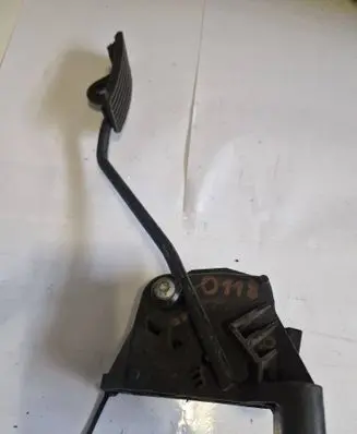 Opel Zafira A Accelerator throttle pedal 6PV00811500 9202343