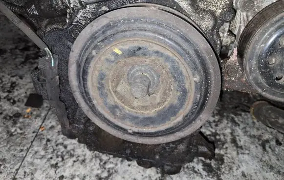 Honda Civic IX Crankshaft pulley