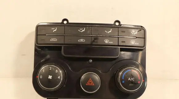 Hyundai i30 Interior fan control switch 972502R170
