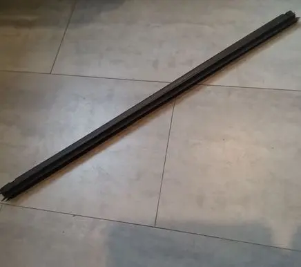 Mercedes-Benz GLE (W166 - C292) Front door glass trim molding A2927250304