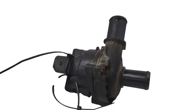 Nissan X-Trail T31 Electric auxiliary coolant/water pump