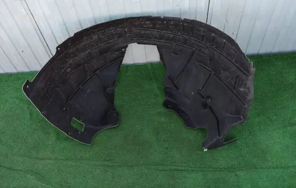 Audi e-tron Front wheel arch liner splash guards 4KE821171C
