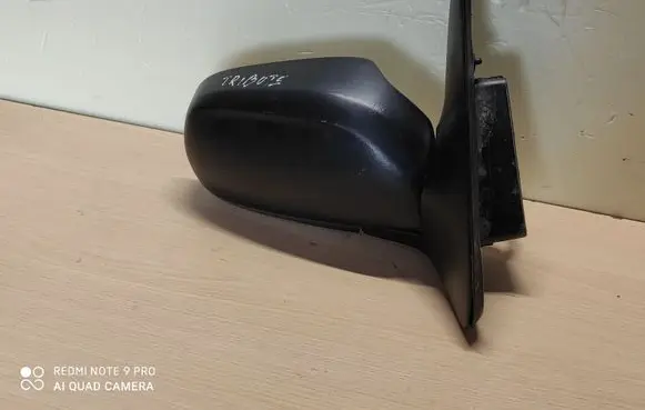 Mazda Tribute Front door electric wing mirror 012121