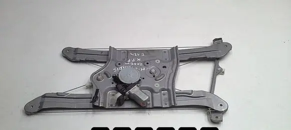 Mitsubishi Grandis Front door window regulator with motor 