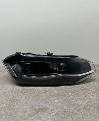 Volkswagen Polo VI Headlight/headlamp 2G1941036 90100102 9000VY200AGY