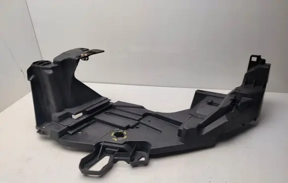 Renault Megane III Headlight/headlamp mounting bracket 622238779R