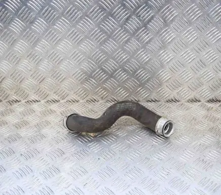 Mercedes-Benz C W204 Engine coolant pipe/hose A2045011682