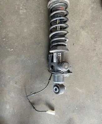 BMW 6 F12 F13 Rear shock absorber/damper 6798408