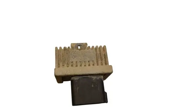 Renault Megane II Glow plug pre-heat relay 7700115078