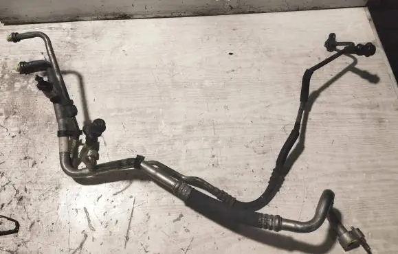 Volvo S40 Air conditioning (A/C) pipe/hose 8D009712714 014602 A4572