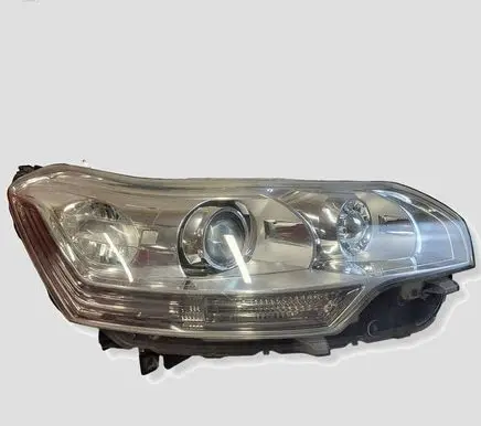 Citroen C5 Headlight/headlamp 9689037780