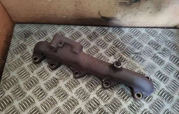 KIA Sportage Exhaust manifold