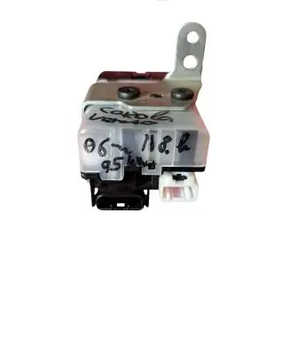 Toyota Corolla Verso AR10 Ignition lock 626399000