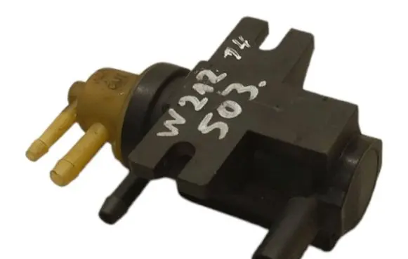 Mercedes-Benz E W212 Turbo solenoid valve A0091533128 70078208 12T303