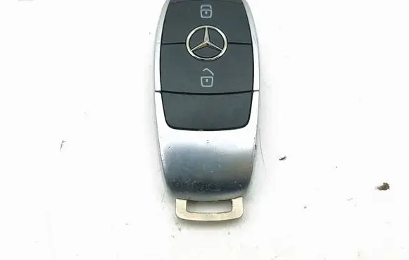 Mercedes-Benz A W177 Ignition key/card 
