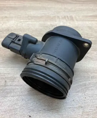 Audi A3 S3 8L Mass air flow meter 06A906461 0280217121 988