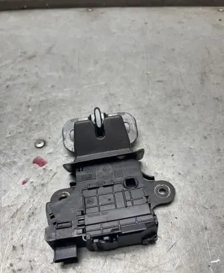 Opel Cascada Tailgate/trunk/boot lock/catch/latch 13501988 421279319 643875933