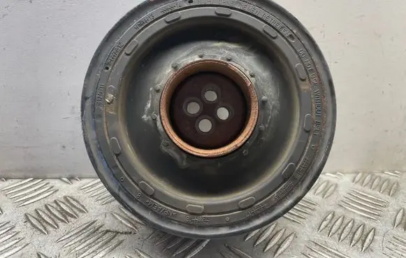 BMW 1 E81 E87 Crankshaft pulley