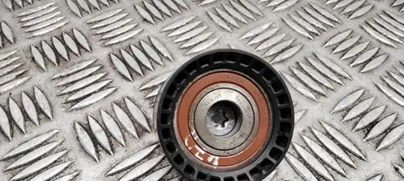 Volvo V70 Timing belt tensioner pulley 31401333