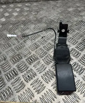 BMW X5M F85 Middle seatbelt buckle (rear) 7321413