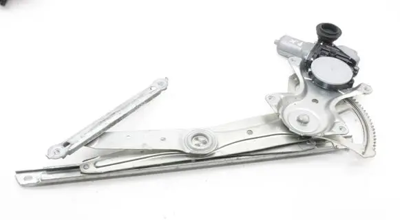 Lexus CT 200H Front door electric window regulator 0620203260 8572047110