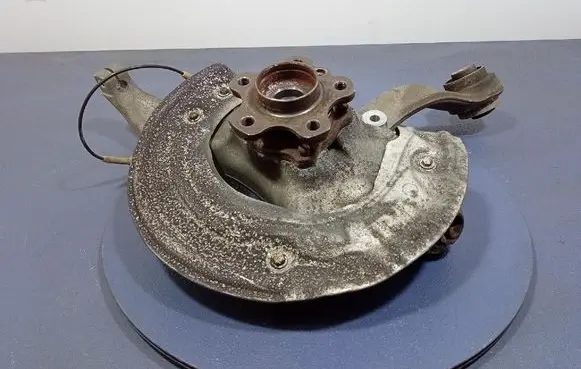 BMW 5 G30 G31 G38 Front wheel hub spindle knuckle 